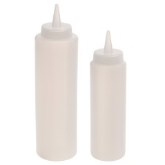 CONJUNTO DE 2 GARRAFAS DE PLÁSTICO.